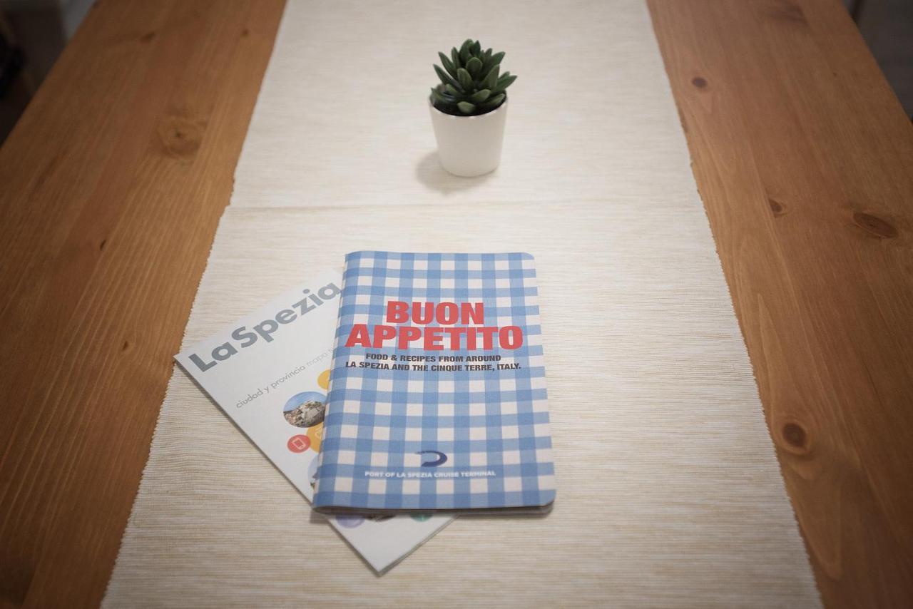 6Th Land - Rent Rooms Affittacamere La Spezia Zewnętrze zdjęcie