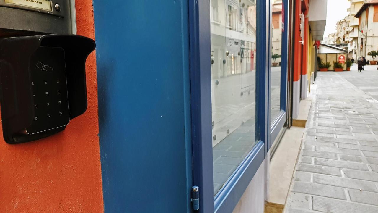 6Th Land - Rent Rooms Affittacamere La Spezia Zewnętrze zdjęcie